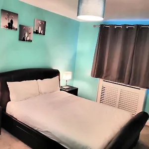 Lovely 2- Bedroom In Belfast